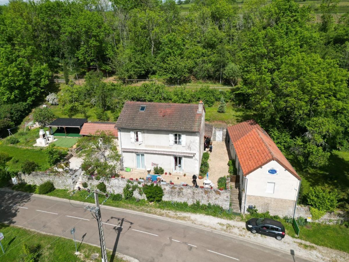 Gite Santenay Les Bains Saint-Sernin-du-Plain Exteriör bild